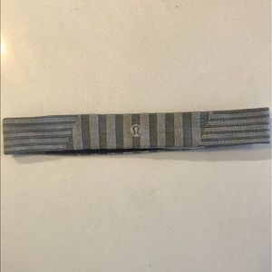 Lululemon headband 🤍